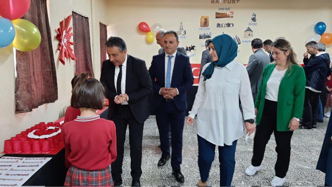 İlkokul Öğrencilerinden eTwinning Proje Sergisi  