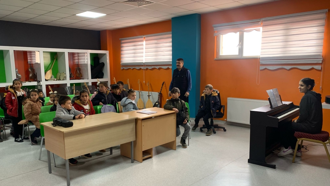 ORUÇBEYLİ İLKOKULU ÖĞRENCİLERİ TASARIM BECERİ MERKEZİMİZDE